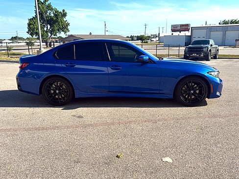 Used 2023 BMW 330i Sedan w/ M Sport Package RWD image 5
