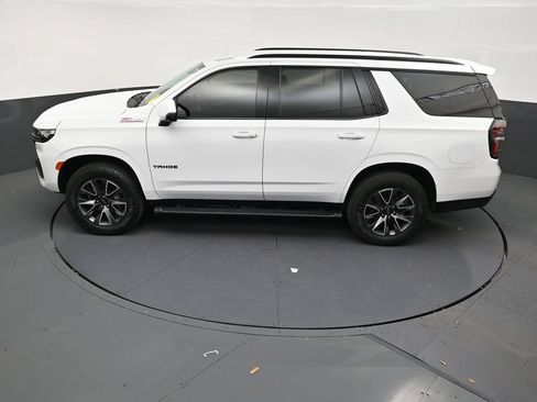 Used 2023 Chevrolet Tahoe Z71 w/ Luxury Package AWD/4WD image 13