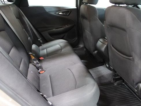 Used 2024 Chevrolet Malibu LS image 25