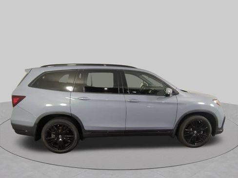 Used 2022 Honda Pilot Black Edition image 39