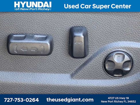 Used 2015 Hyundai Santa Fe Sport w/ Option Group 02 FWD image 22