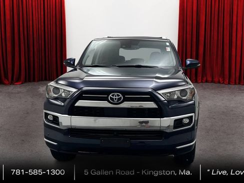 Certified 2022 Toyota 4Runner Limited AWD/4WD image 2