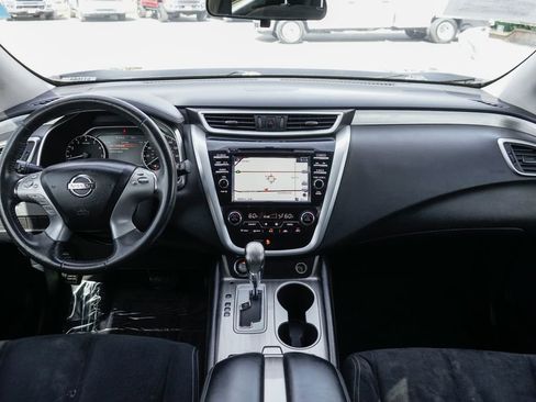 Used 2017 Nissan Murano SV FWD image 24
