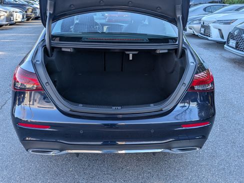 Used 2023 Mercedes-Benz E 450 4MATIC Sedan image 12