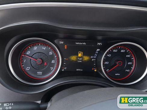Used 2022 Dodge Charger SXT RWD image 10