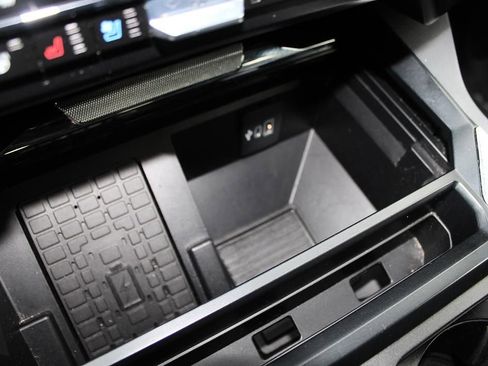 Used 2023 Ford F350 Lariat w/ FX4 Off-Road Package image 22