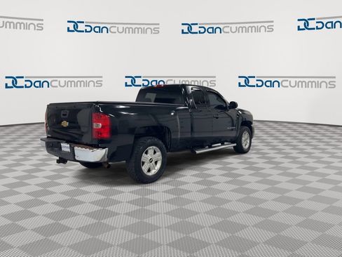 Used 2011 Chevrolet Silverado 1500 LS w/ LPO, Chrome Package RWD image 8