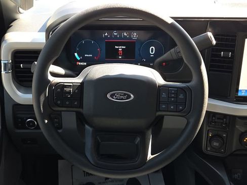 New 2026 Ford F250 XLT w/ XLT Premium Package AWD/4WD image 15