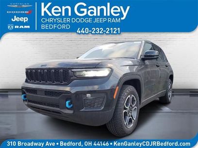 New 2024 Jeep Grand Cherokee Trailhawk