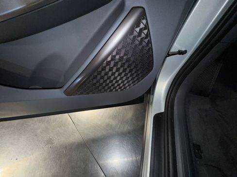 New 2026 Kia EV9 Wind image 18