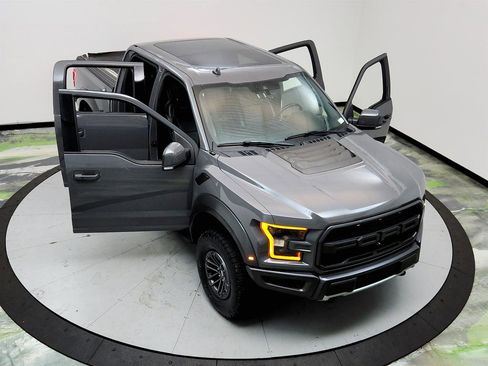 Used 2020 Ford F150 Raptor w/ Equipment Group 802A Luxury AWD/4WD image 37