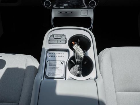 New 2026 Hyundai Ioniq 9 SE image 29