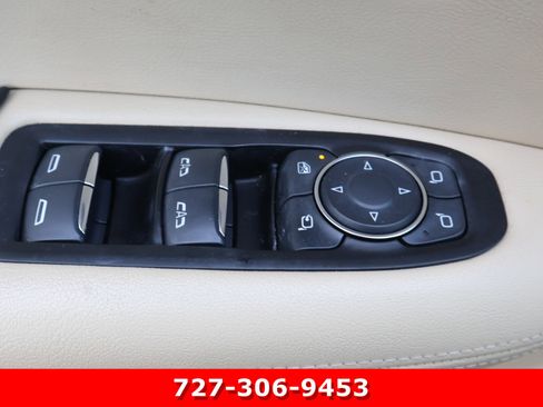 Used 2017 Cadillac XT5 Premium Luxury w/ Advanced Security Package image 16