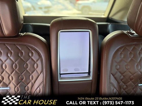 Used 2020 Land Rover Range Rover SV Autobiography Dynamic image 22