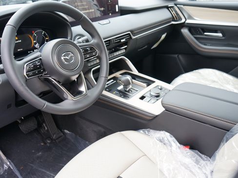 New 2026 MAZDA CX-90 Plug-In Hybrid w/Premium Sport image 11