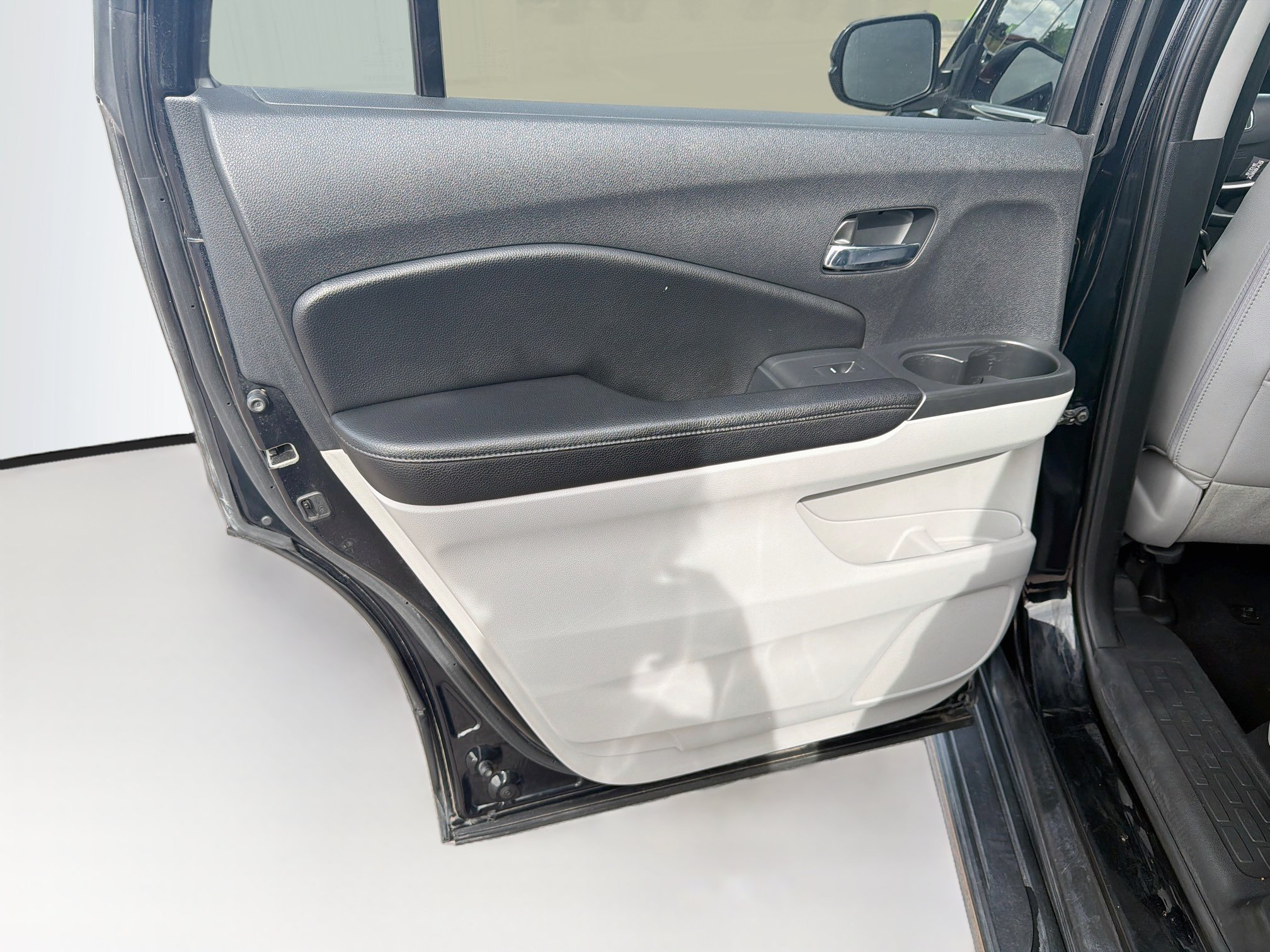 Used 2016 Honda Pilot EX-L image 25