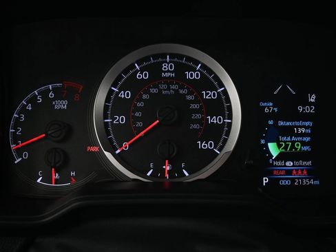 Used 2021 Toyota Corolla SE FWD image 9