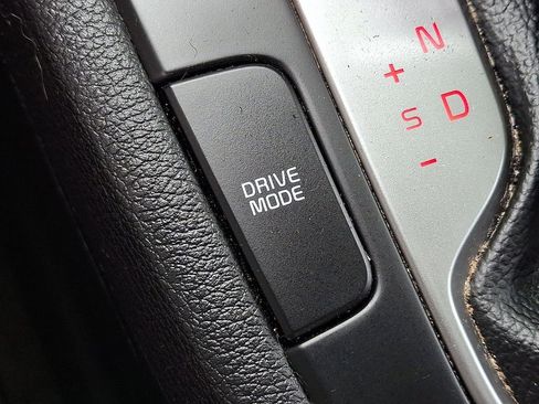 Used 2021 Kia Forte LXS image 25