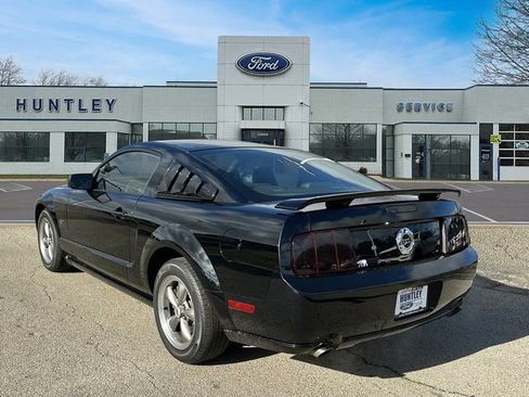 Used 2005 Ford Mustang GT image 6