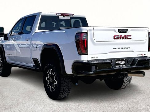 New 2026 GMC Sierra 2500 AT4X image 4