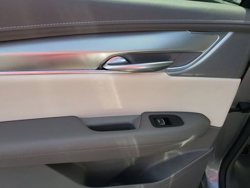 Certified 2024 Cadillac XT5 Premium Luxury w/ Technology Package FWD image 16