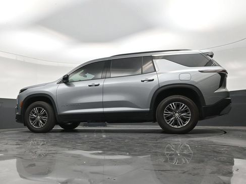 Used 2026 Chevrolet Traverse LT FWD image 20