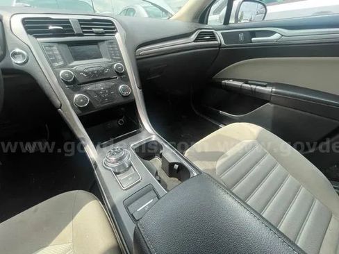 Used 2017 Ford Fusion S FWD image 12