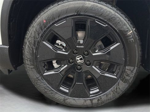 New 2026 Honda Pilot Black Edition image 4