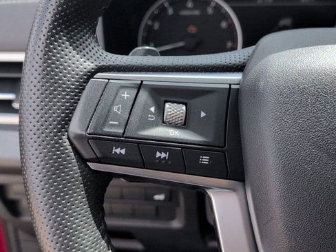 Used 2025 Mitsubishi Outlander SE FWD image 21