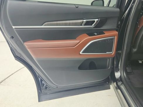 Used 2023 Kia Telluride SX AWD/4WD image 28