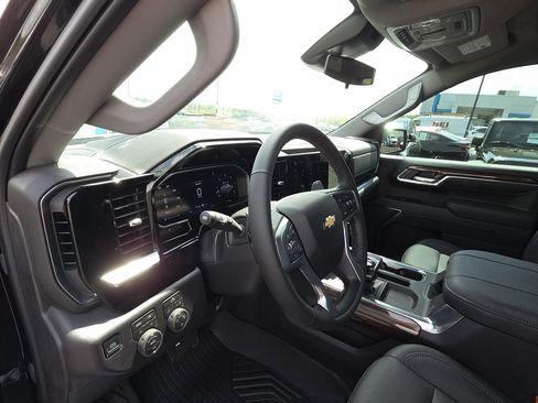 New 2026 Chevrolet Silverado 1500 LT image 15