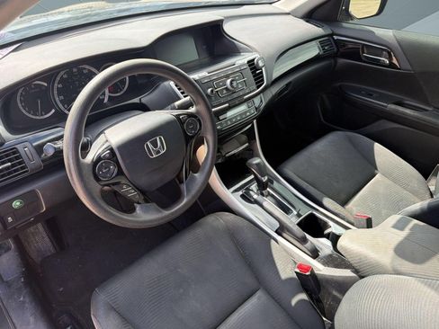 Used 2016 Honda Accord LX image 4