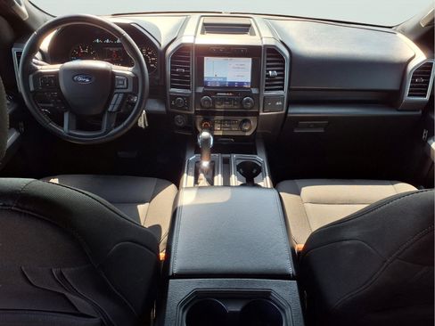Used 2020 Ford F150 XLT w/ Equipment Group 302A Luxury AWD/4WD image 11
