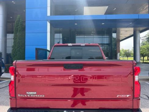 Certified 2025 Chevrolet Silverado 1500 RST AWD/4WD image 8