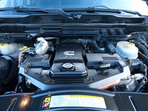 Used 2012 RAM 2500 Laramie w/ Cold Weather Group image 35