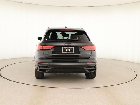 New 2025 Audi Q3 2.0T Premium image 5