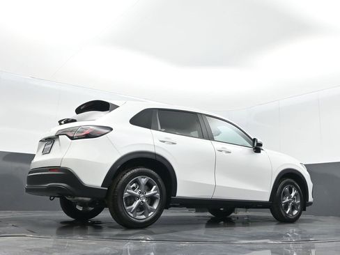 Certified 2026 Honda HR-V LX image 23