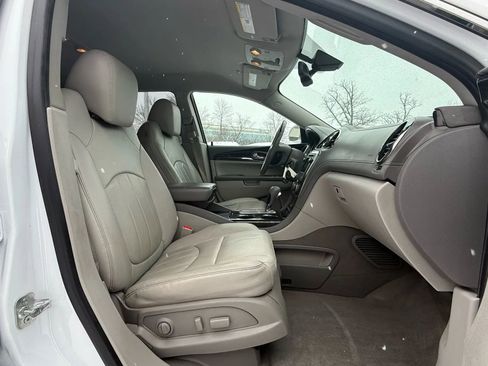 Used 2017 Buick Enclave Leather w/ Trailering Package image 36