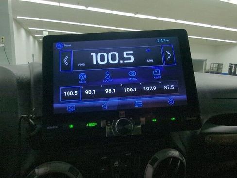 Used 2012 Jeep Wrangler Unlimited Sport AWD/4WD image 15