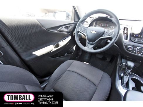 Used 2023 Chevrolet Malibu LT FWD image 9