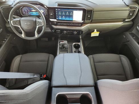 New 2026 Chevrolet Silverado 1500 LT Trail Boss w/ Convenience Package II image 18