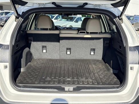 Certified 2025 Subaru Outback Limited image 7