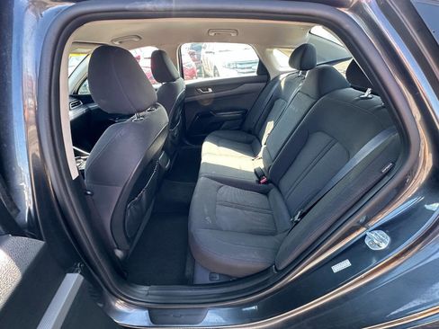 Used 2021 Kia K5 LXS image 19