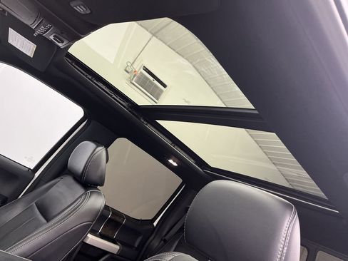 Used 2022 Ford F350 Lariat w/ Lariat Ultimate Package image 7