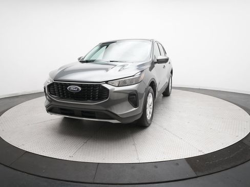 Used 2024 Ford Escape Active w/ Tech Pack #2 AWD/4WD image 12