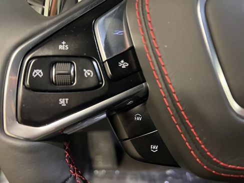 Certified 2025 Chevrolet Corvette Stingray Premium Cpe w/ Z51 Performance Package image 12