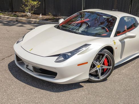 Used 2012 Ferrari 458 Spider RWD image 13