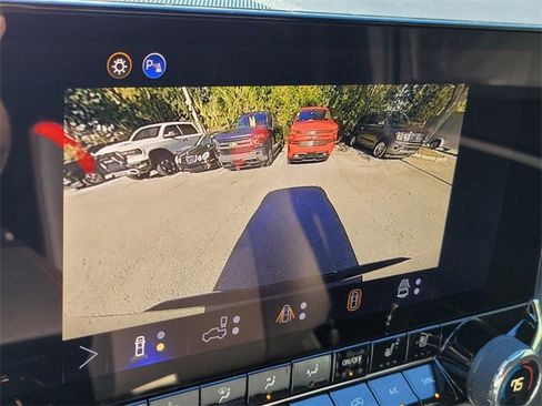 New 2026 Chevrolet Colorado Z71 w/ Technology Package image 18