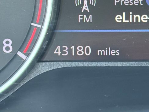 Used 2024 Nissan Sentra SV image 19