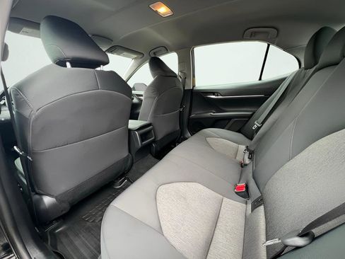 Used 2023 Toyota Camry LE image 18